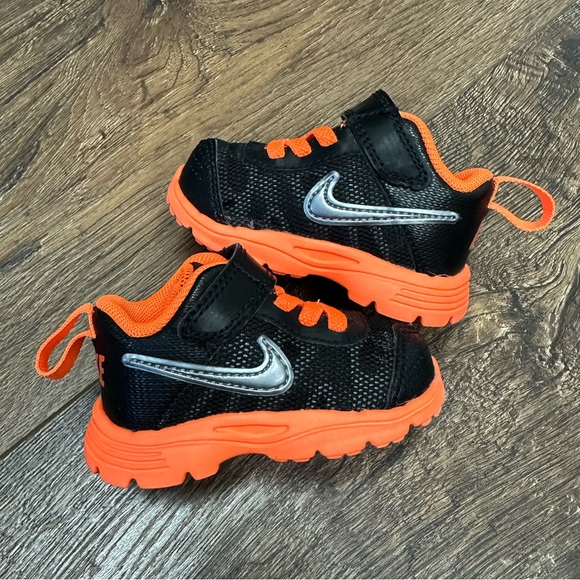 2c Nike - Picture 7 of 8